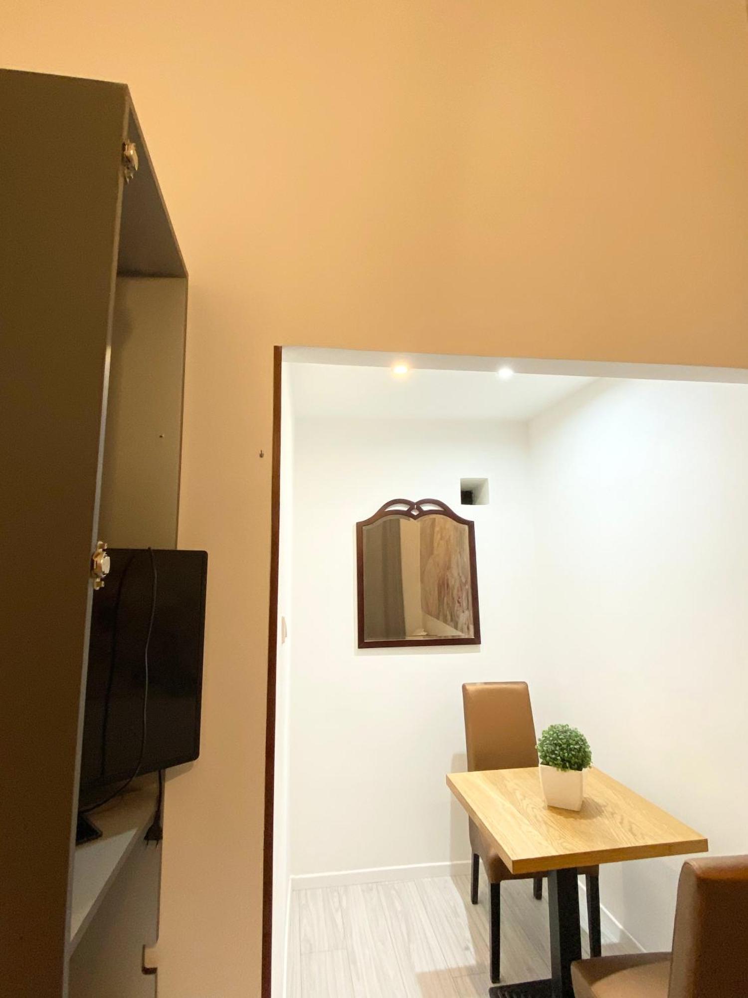 Vaczi Relax Boutique Suits Apartment *