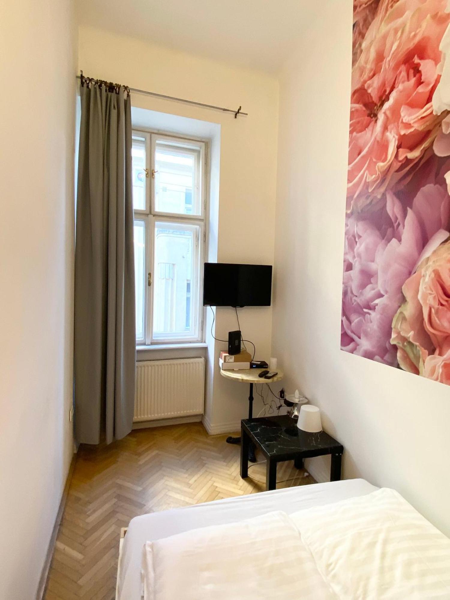 Vaczi Relax Boutique Suits Apartment Budapest