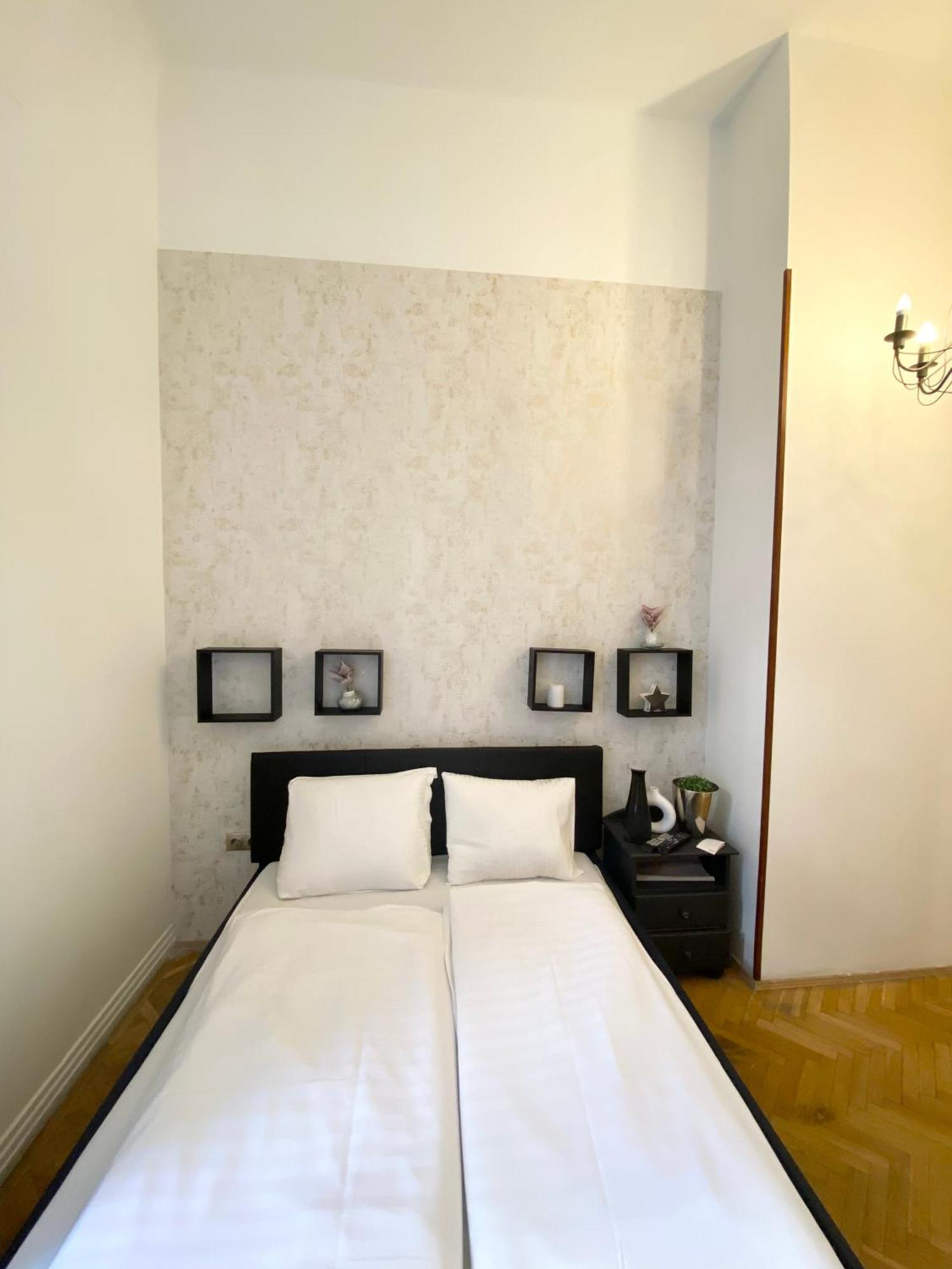 Vaczi Relax Boutique Suits Apartment