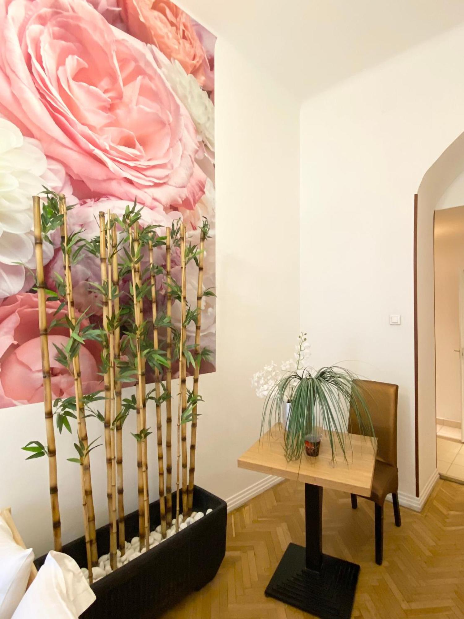 Vaczi Relax Boutique Suits Apartment