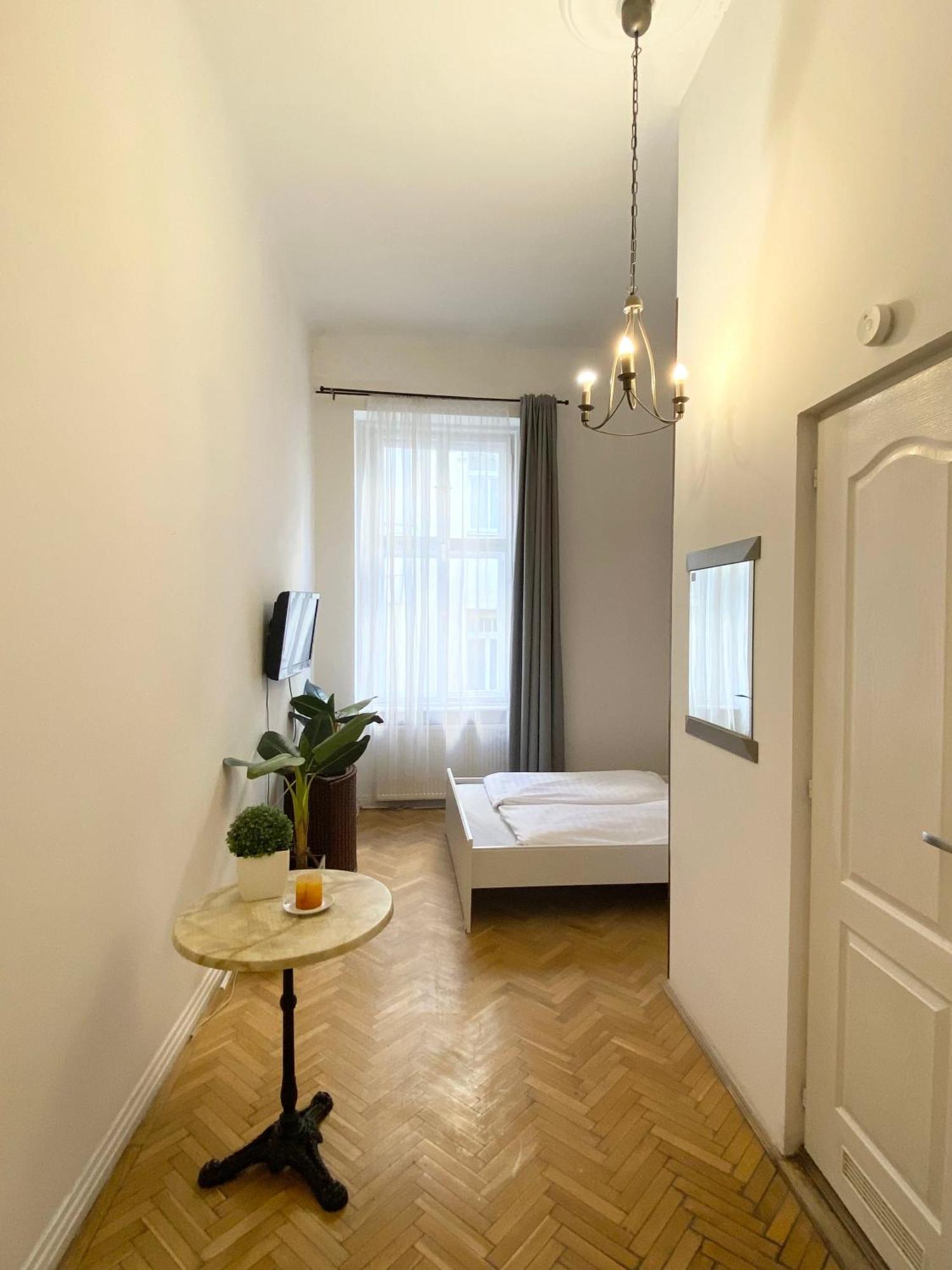 Apartment Vaczi Relax Boutique Suits *